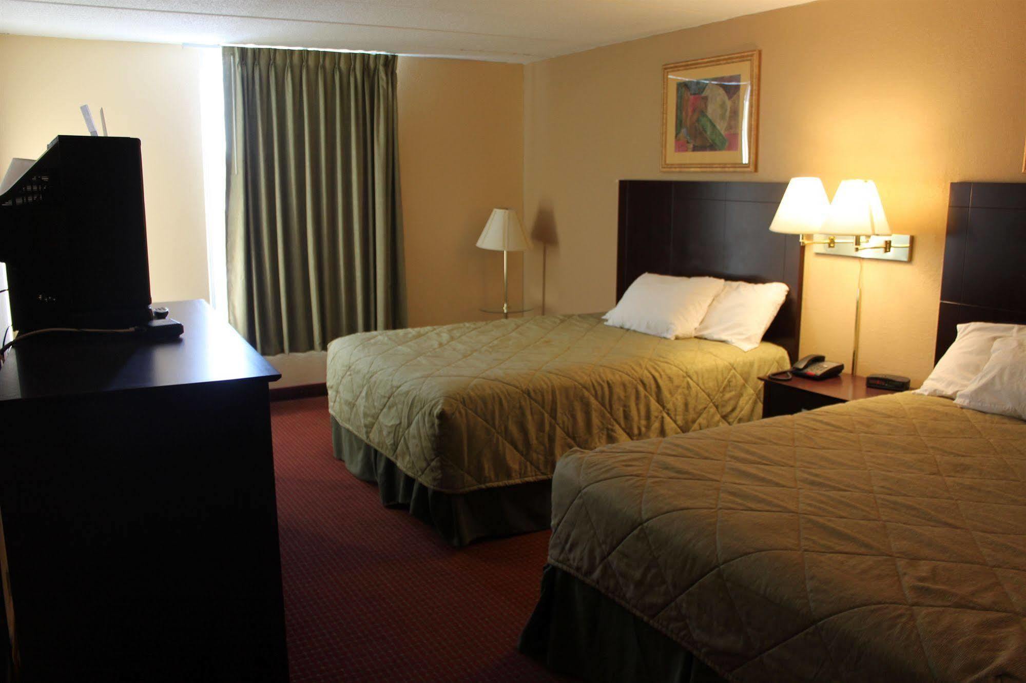 Baymont By Wyndham Florence Cincinnati Εξωτερικό φωτογραφία