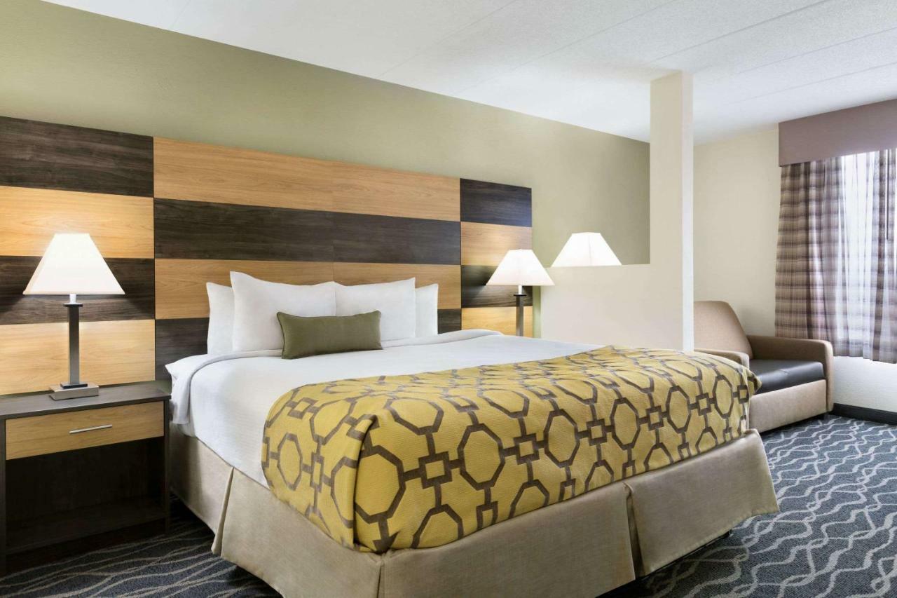 Baymont By Wyndham Florence Cincinnati Εξωτερικό φωτογραφία