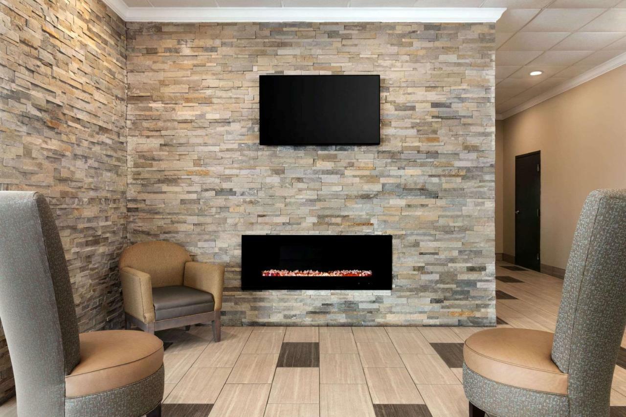 Baymont By Wyndham Florence Cincinnati Εξωτερικό φωτογραφία